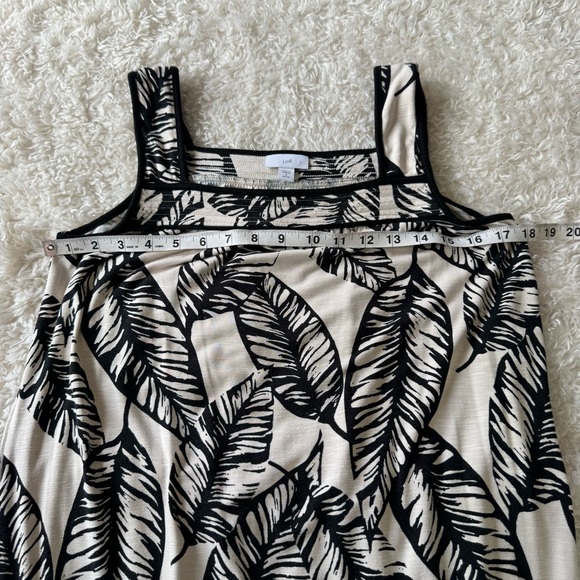 J. Jill Piped-Trim Knit Maxi Dress in oatmeal banana leaf (Cream & Black Small P - Picture 6 of 11